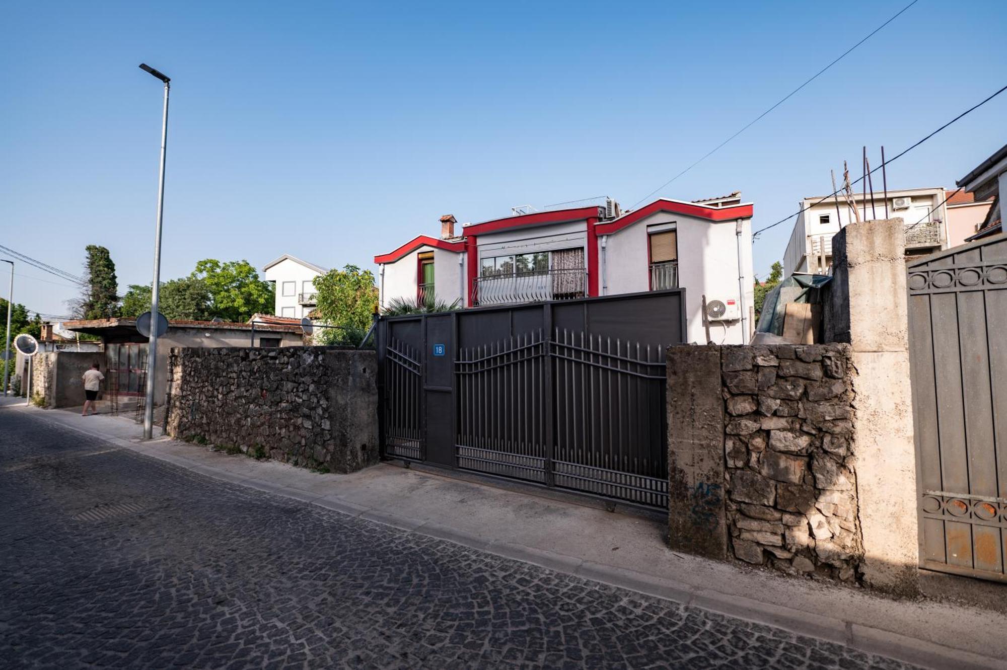 Apartmani Kaan Podgorica Ngoại thất bức ảnh