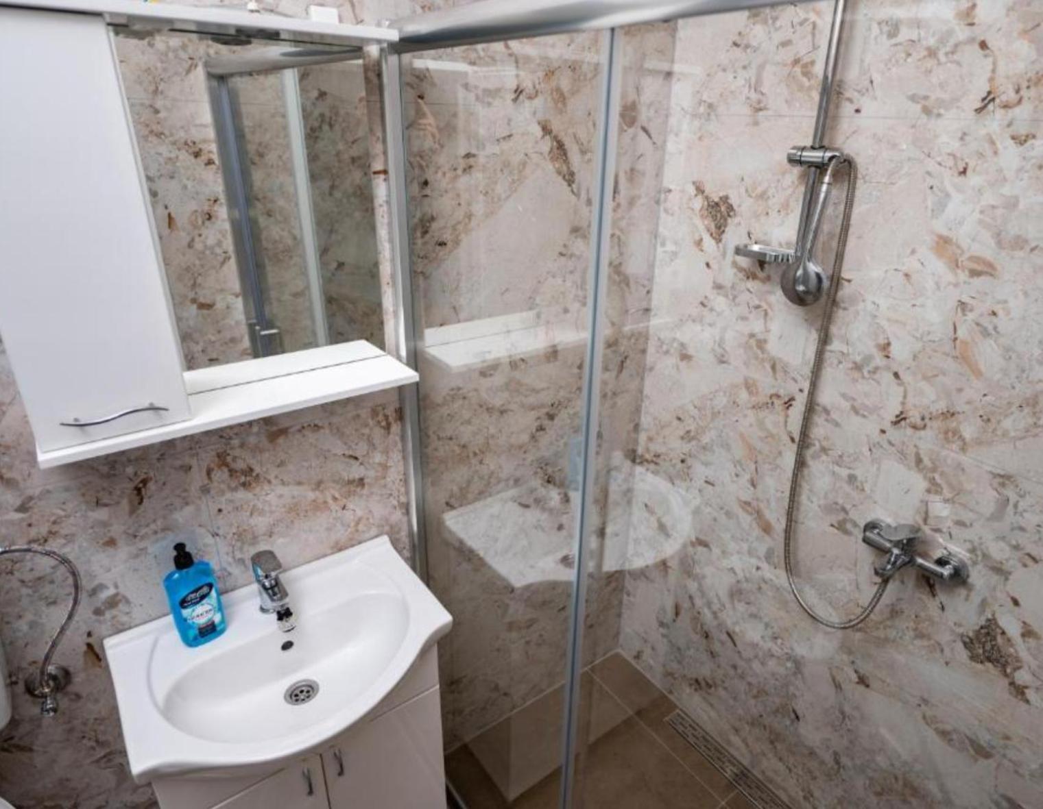 Apartmani Kaan Podgorica Ngoại thất bức ảnh